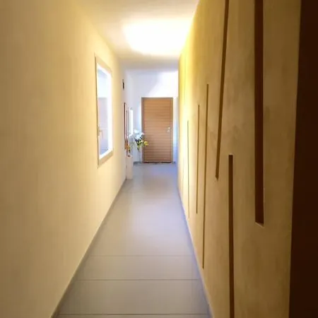 Apartment White *