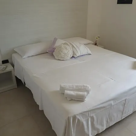 Apartment White